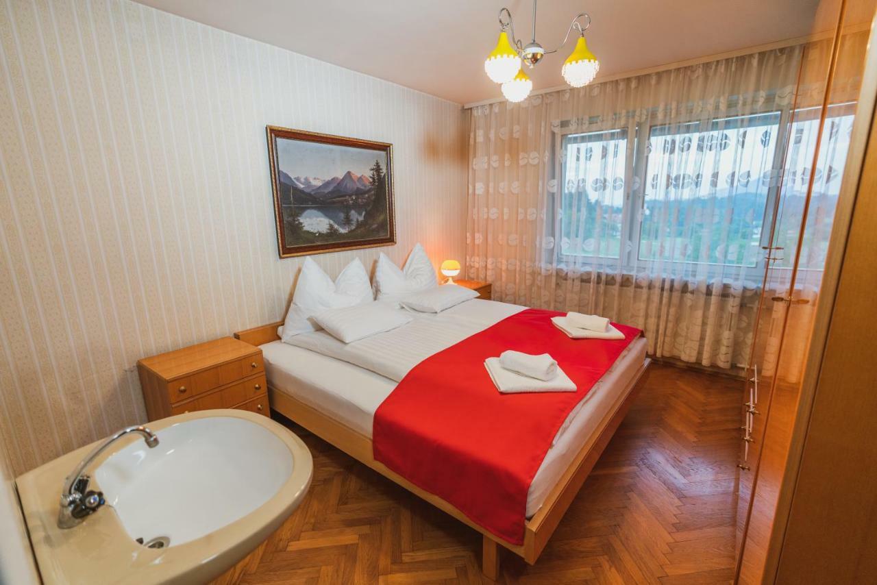 Apartmaji Retro Spodnje Gorje ภายนอก รูปภาพ